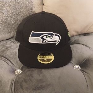 Seattle Seahawks Hat, Size 7 ⅜